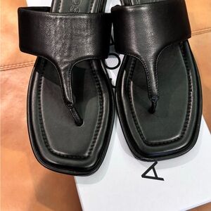 AEROSOLES Black Women's Sandals